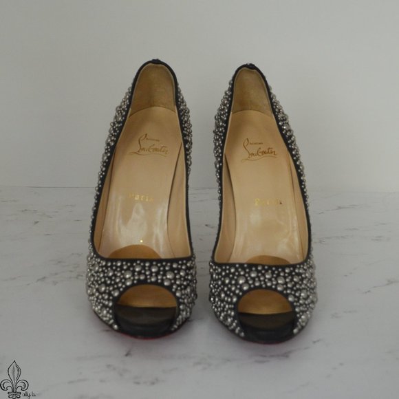 ❤Christian Louboutin Metal Studded Heels❤ - Picture 1 of 16